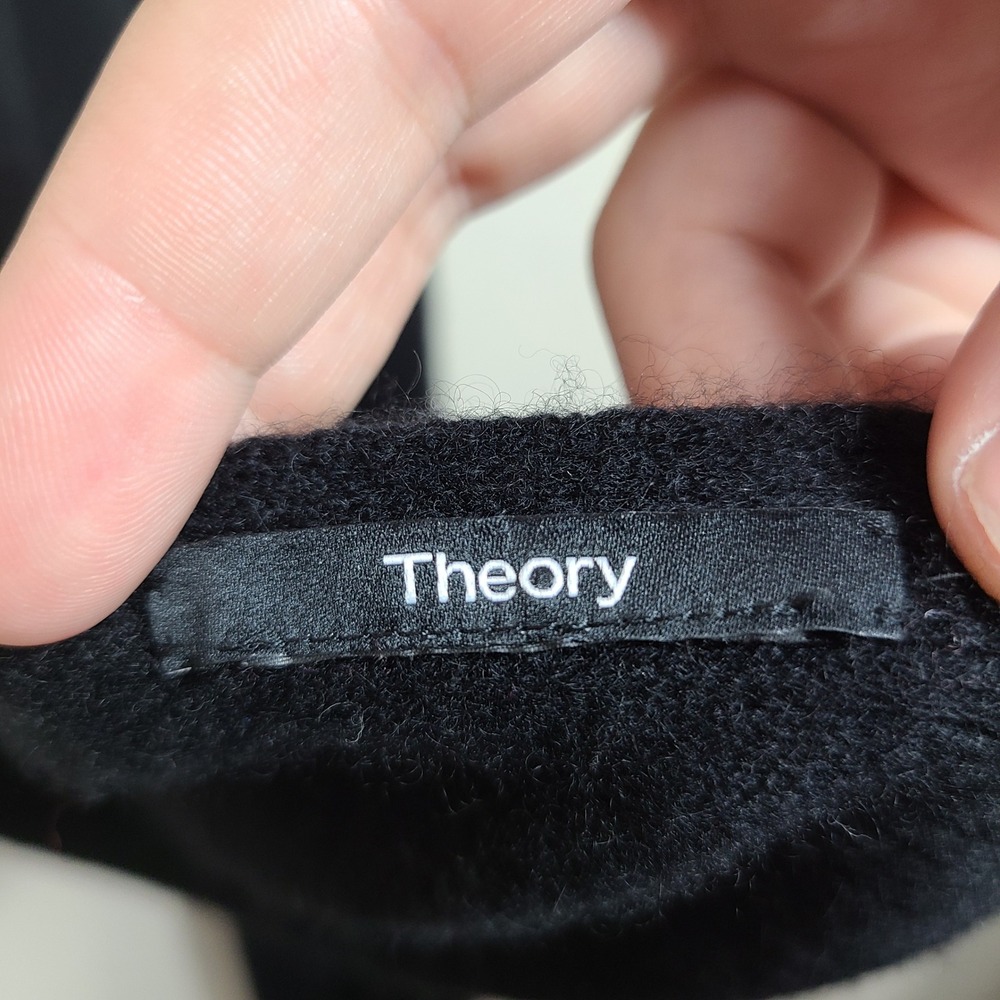 Theory Black 100% Cashmere Oversized Scarf Winter Minimalist Quiet Lux Old Money - Picture 7 of 13